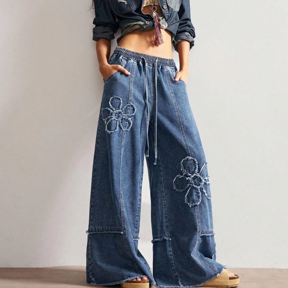 Boho Dark Wash Floral Patchwork Stretchy Waist Wide Leg Denim Jean Pants - Picture 4 of 7